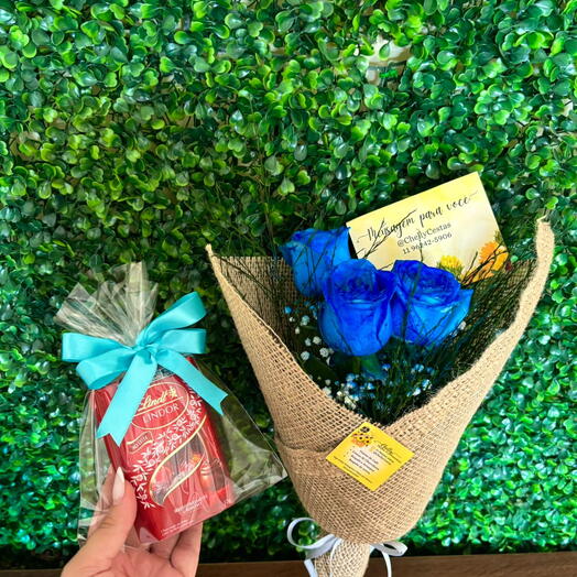 Trio de Rosas Azuis com Lindt 37g