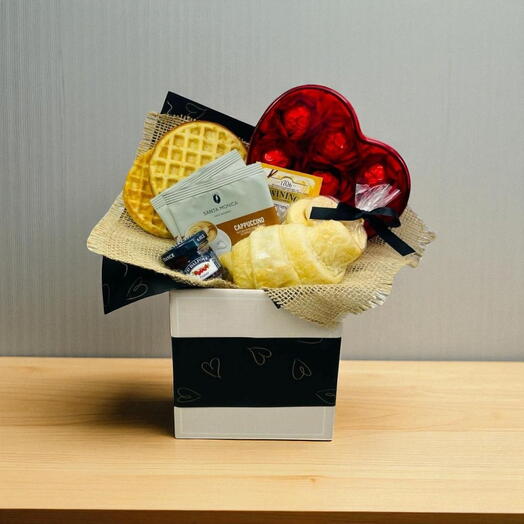 1. Cesta de Cafe da Manhã - Mini Black