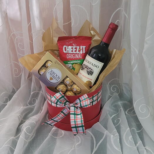 Box com vinho e chocolate