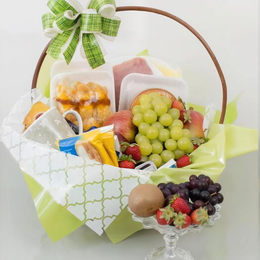 Cesta de Cafe da Manhã com Frutas