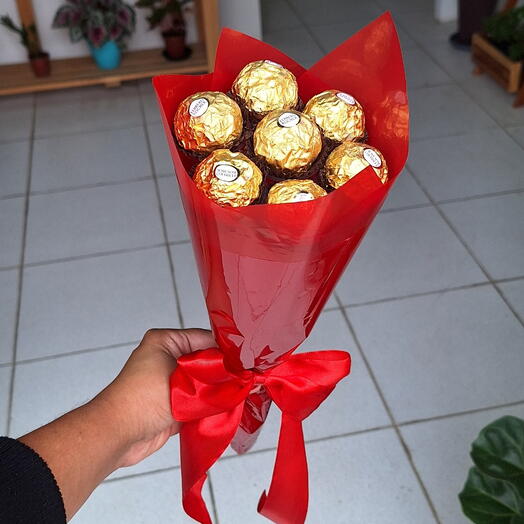 Buquê de Ferrero Rocher